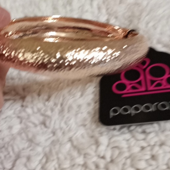 Rippling Réunion Rose Gold Bracelet - Picture 2 of 2